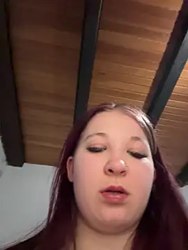 LittleChaosQueen live sex cam