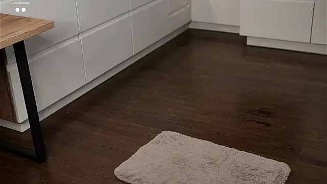 KnittedGoo live sex cam