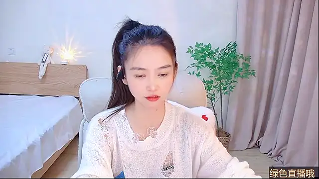 Coco-Sweetie live sex cam