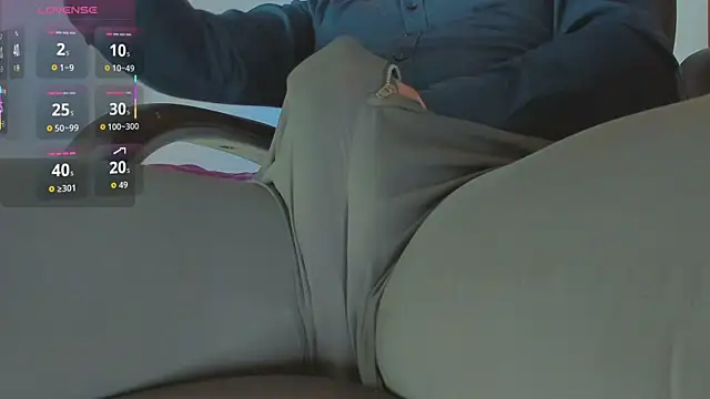 BulgeArt live sex cam