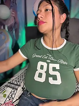 Im_Little live sex cam