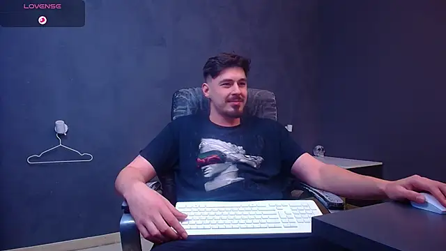 EnzoRace's cam snapshot