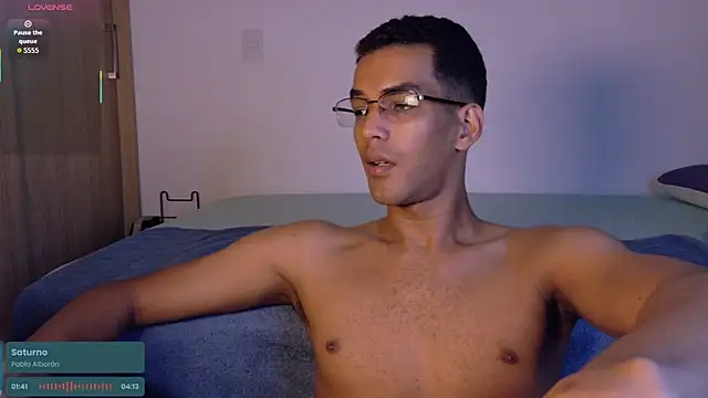 Pikashu7u7's cam snapshot