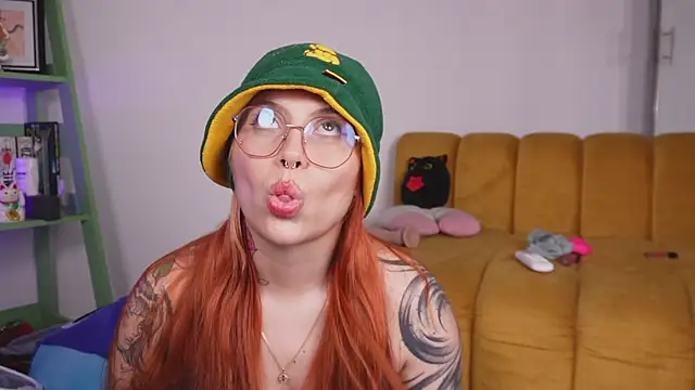 YunoRose_'s cam snapshot