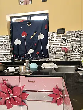 Sweets-jaanu live sex cam