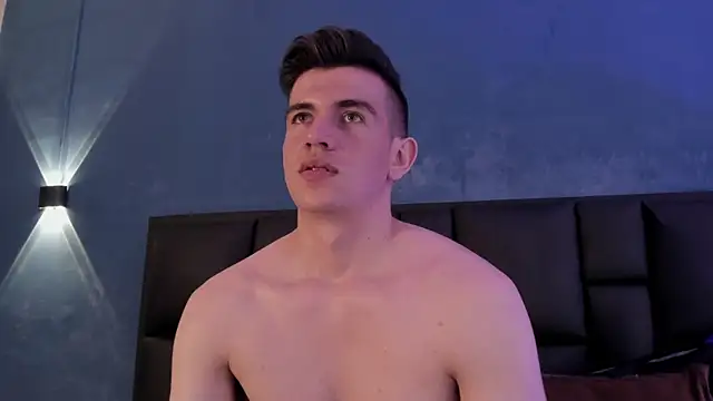 MikaelSlow live sex cam