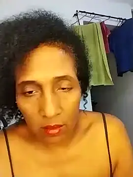 Aishamara live sex cam