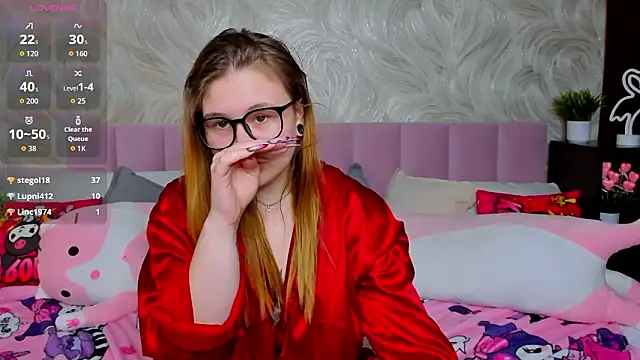 MilanaXHoney's cam snapshot