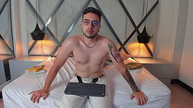 Ethan_Greys live sex cam