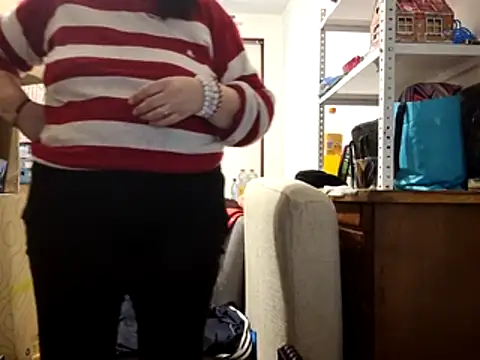 Samantha_Squirt@xh live sex cam