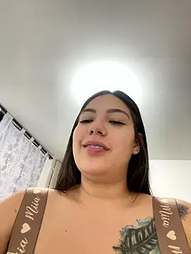 Latina_vanessa live sex cam