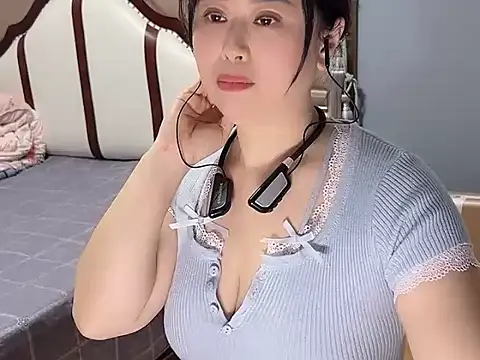 yaoyao22678's cam snapshot