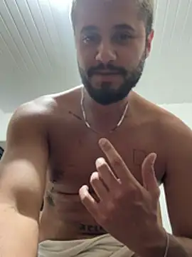 guzz_fit's cam snapshot