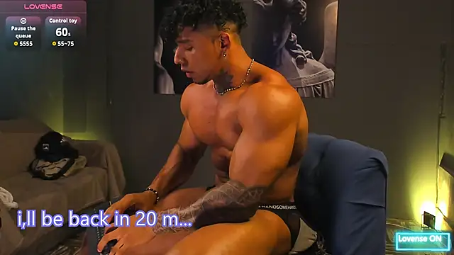 bradley_smith live sex cam