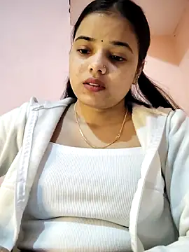 Ruchi_1's cam snapshot