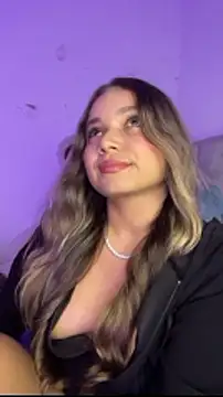 AnnyLopezzz_'s cam snapshot