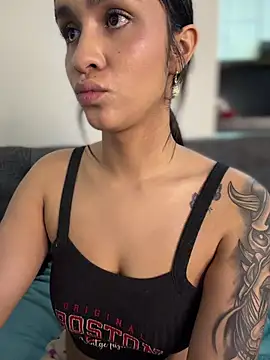 Isabella-Teen's cam snapshot