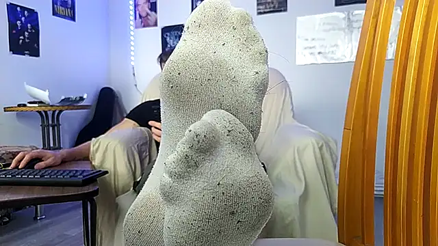 Huntall77's cam snapshot