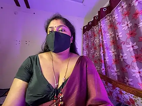 LouleyRanii's cam snapshot