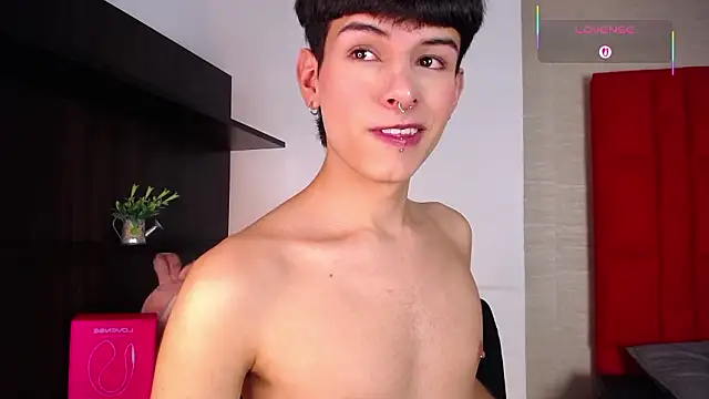 Ezra_Storm live sex cam