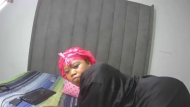 Kate1821ivy's cam snapshot