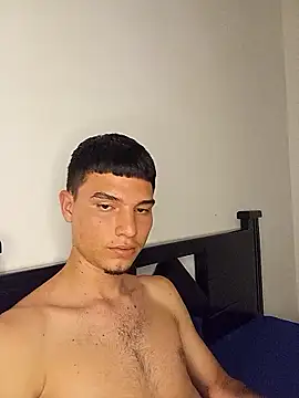 BLANCO-VRGN live sex cam