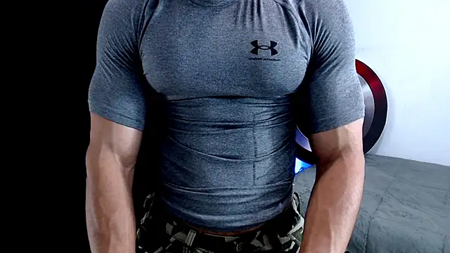 Antonywebb94 live sex cam