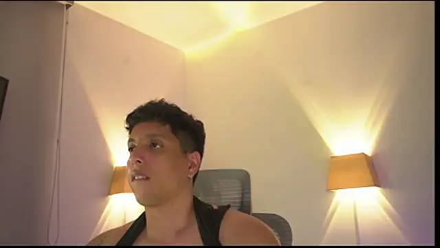 appolo_allen's cam snapshot