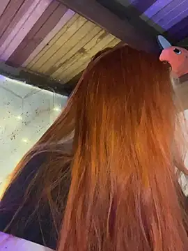 Sophia_Weest99's cam snapshot