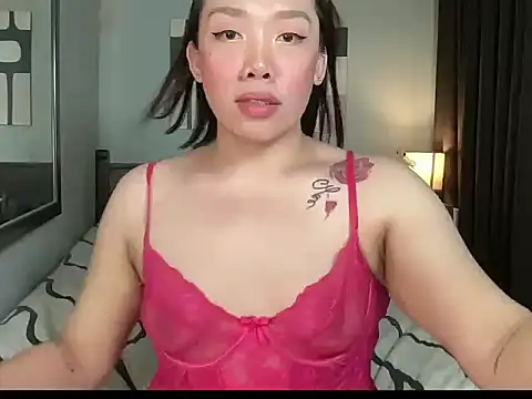 Hotseductivests's cam snapshot