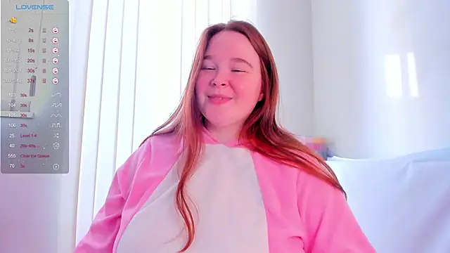 DebbieWoood's cam snapshot