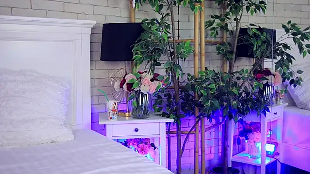 CarlaWhite live sex cam