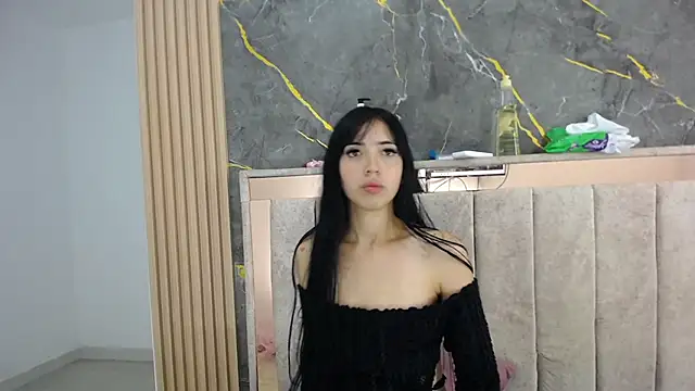 nina_wood11's cam snapshot