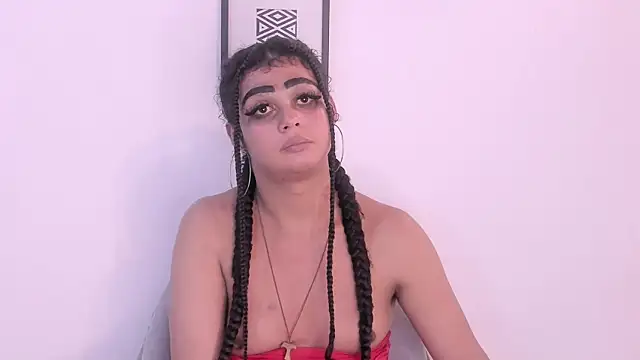 _Bella_Adams_'s cam snapshot