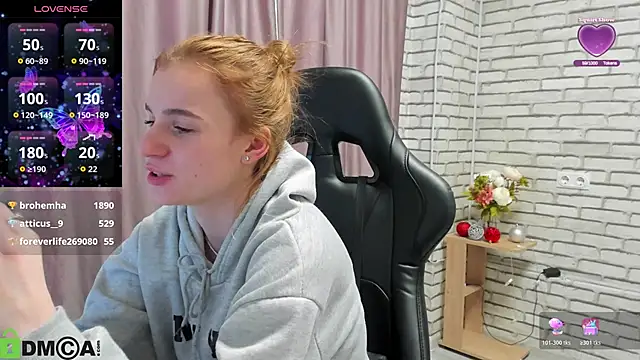 Stacey_Brown live sex cam