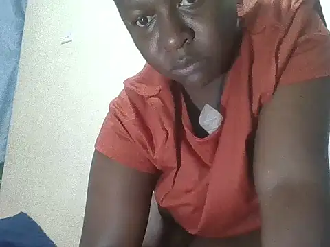 Pretty_ass11 live sex cam