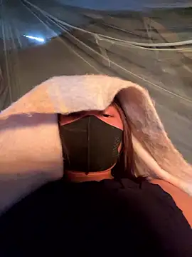 hello-cute's cam snapshot