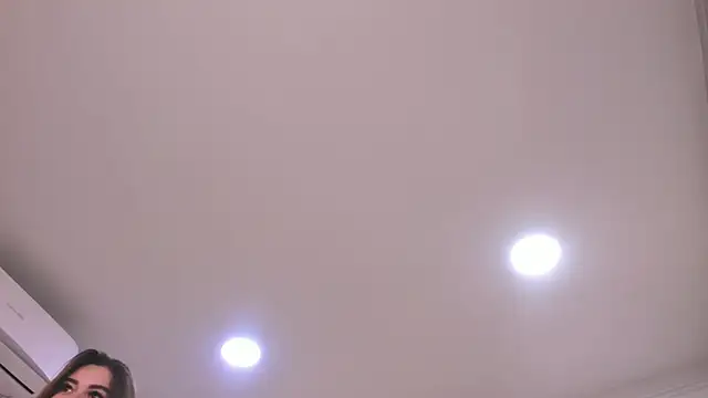 CharlotteBrownn_'s cam snapshot