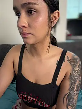 Isabella-Teen's cam snapshot