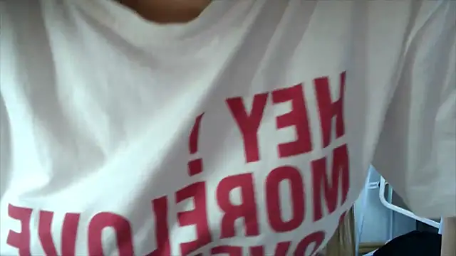 Lucky_Lana's cam snapshot