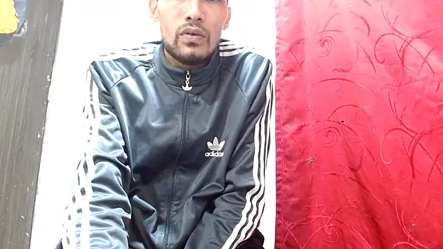 Calientes96's cam snapshot