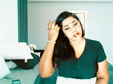 apishkagalmon's cam snapshot