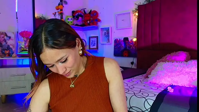 alisson_zafiro_'s cam snapshot