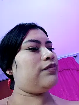 LunaaRosse live sex cam