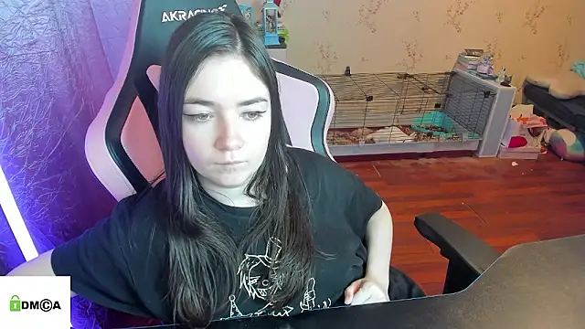 Crazy_forest_fairy's cam snapshot