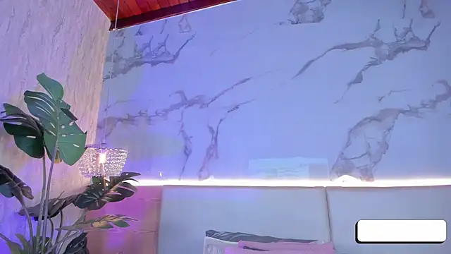 ValSmith_'s cam snapshot