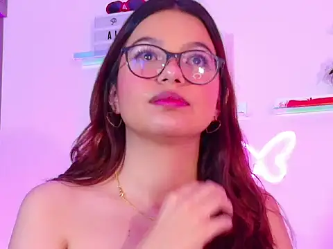 AliceVega1's cam snapshot