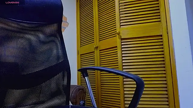 mister_eithan's cam snapshot