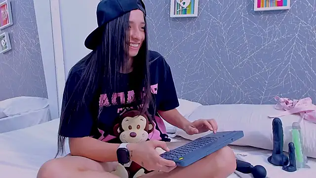 ViictoriiaSaenz's cam snapshot