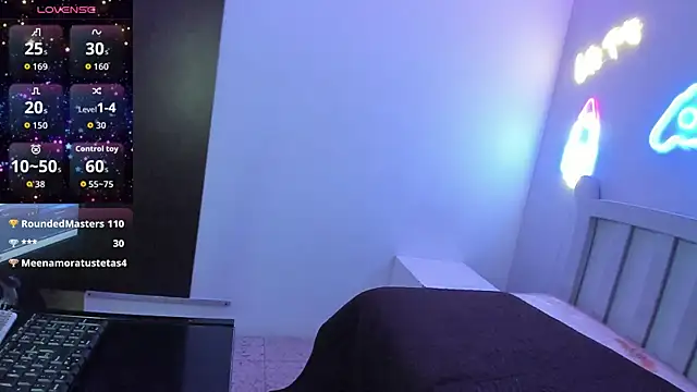 SallyKitty_'s cam snapshot